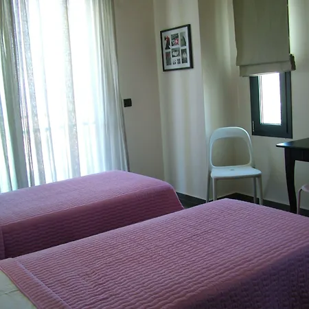Sugar And Almond Hotel