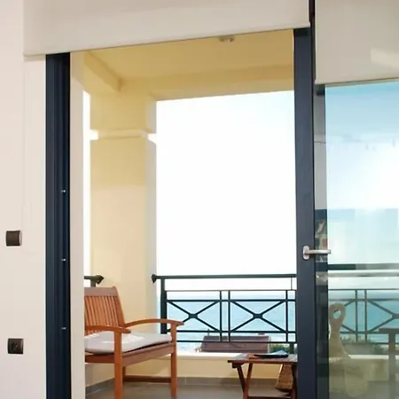 Sugar And Almond Hotel 4*