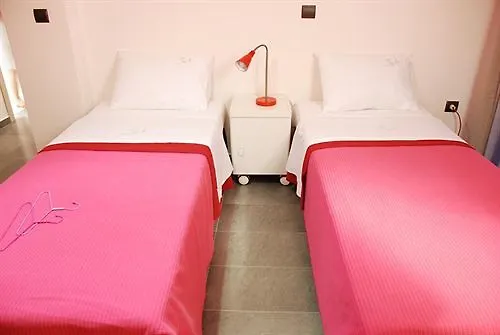 Sugar And Almond Hotel 4*